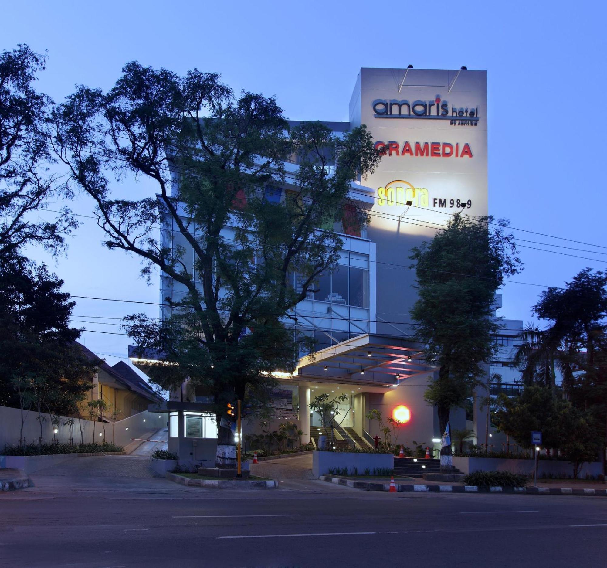 Amaris Hotel Pemuda Semarang Luaran gambar