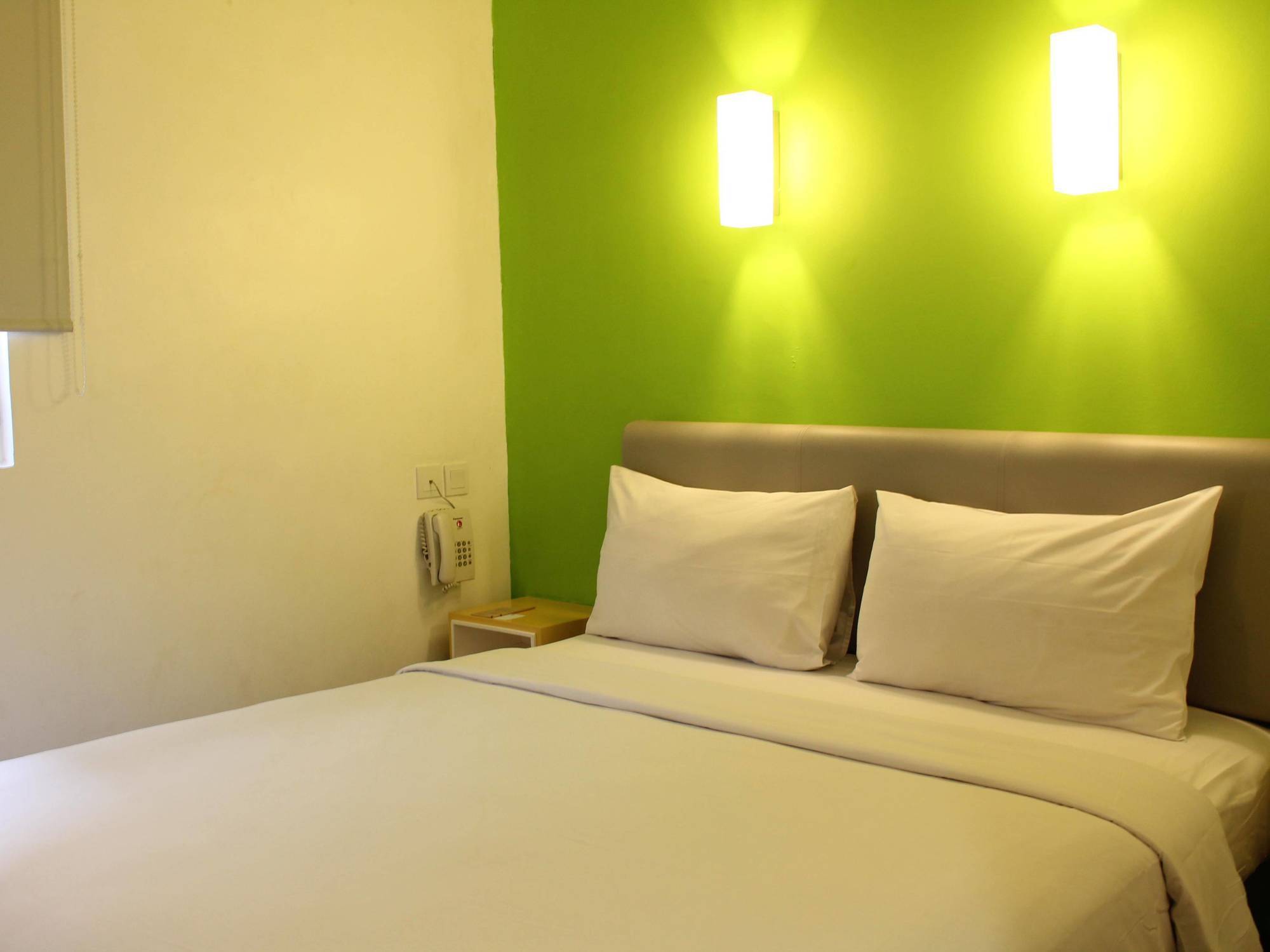 Amaris Hotel Pemuda Semarang Luaran gambar