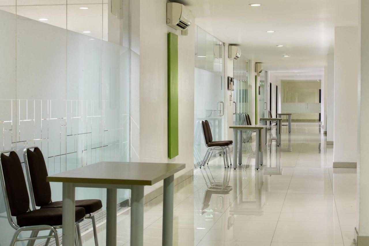 Amaris Hotel Pemuda Semarang Luaran gambar