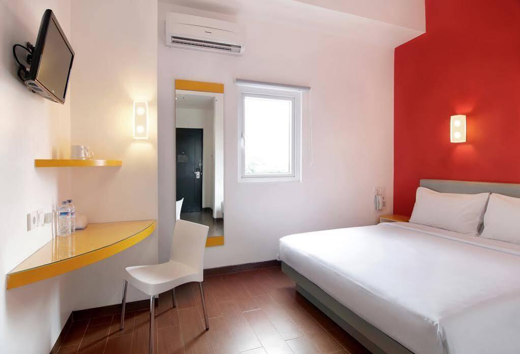 Amaris Hotel Pemuda Semarang Luaran gambar